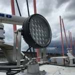 船舶用LEDサーチライト可動式（船内操作型）